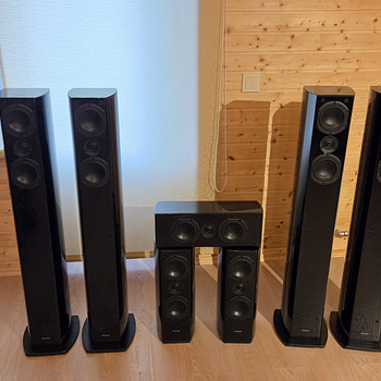 High-End kodukino kõlarid Philips