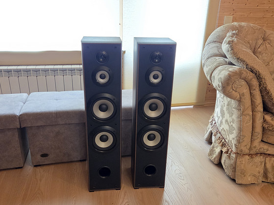 4-х полосные колонки Sony