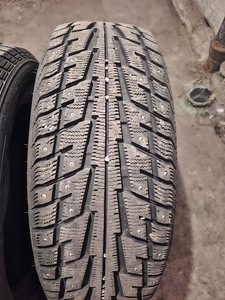 Federal Himalaya SUV 235/60 R18 шипы (3 фото из 4)