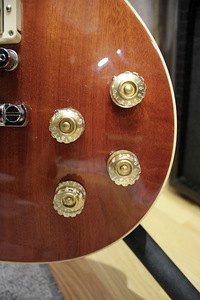 Gibson Les Paul Traditional Limited Edition Mahogany Top (5 фото из 10)