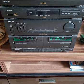Philips AS9400 — a Dutch "Midi Hi-Fi System"