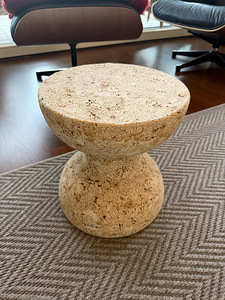 Приставной столик Vitra Cork, модель E (1 фото из 5)