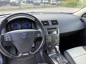 Volvo C30 R-Design ТО до 04.2027!! (8 фото из 15)