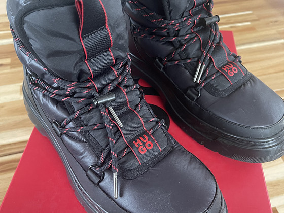 Hugo Winter boots 42.
