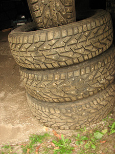 Шины, 205/60/R16 Kormoran, 205/55/R16 Goodyear (2 фото из 8)