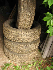 Шины, 205/60/R16 Kormoran, 205/55/R16 Goodyear (4 фото из 8)