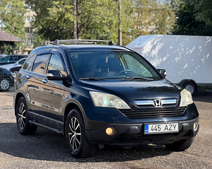 HONDA CR-V (2 фото из 8)