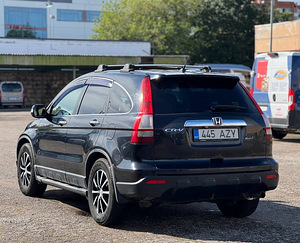 HONDA CR-V (5 фото из 8)