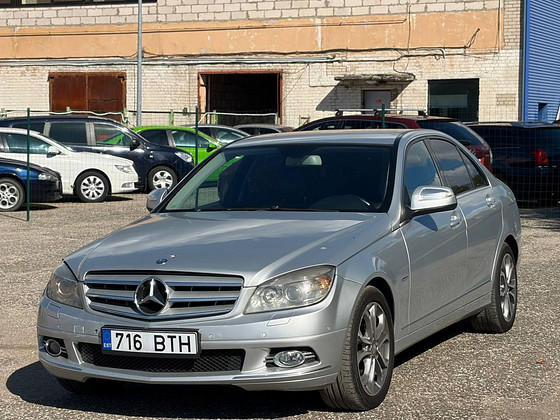 MERCEDES-BENZ C 220 CDI