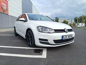 WV Golf VII 1.6 TDI автомат (8 фото из 9)