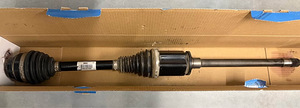 BMW G30/G31 esiveovõll parem (xDrive) — ORIGINAAL GKN (1 foto / 3)