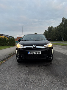 Citröen C4 Aircross (3 фото из 8)