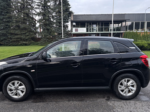 Citröen C4 Aircross (5 фото из 8)