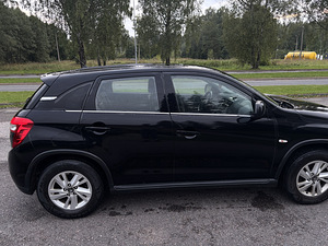 Citröen C4 Aircross (6 фото из 8)