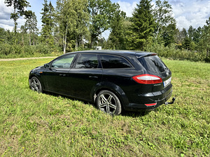 Продам Ford Mondeo 2008 на запчасти (2 фото из 15)