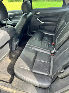 Продам Ford Mondeo 2008 на запчасти (10 фото из 15)