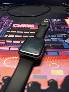 Apple Watch Series 5 44mm 32GB A2157 (4 foto / 5)