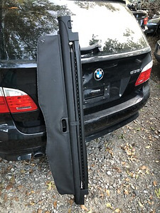 BMW 5. seeria (E61) pagasikate / pagasiruloo (1 foto / 1)