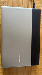 Samsung RV515 ja Acer Aspire ES15 (6 foto / 7)