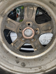 Диски 5x112 с шинами для VW Passat (3 фото из 9)