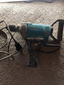 Makita (1 фото из 1)