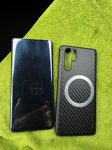 Huawei P30 Pro (2 фото из 2)