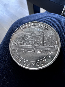 Сувенирная монета MONNAIE DE PARIS 2012 года, Париж (3 фото из 4)