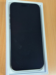 Apple iPhone 16 Pro Max 256Gb Black V heas korras (2 foto / 2)