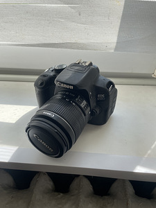 Canon 650d (1 foto / 5)