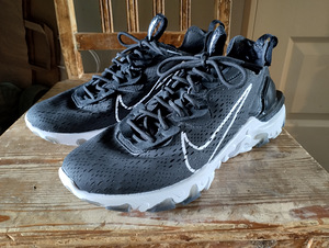 Nike React Vision suurus 42 (1 foto / 8)