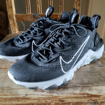 Nike React Vision suurus 42