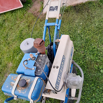 MOTOPLOKK + KÄRU + PALJU SEADMEID