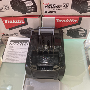 Makita BL 4020 2.0 Ah оригинальная, новая батарея.