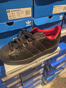Tossud Adidas Superstar II (1 foto / 5)