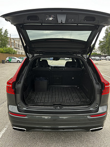 Volvo XC60 (6 фото из 10)