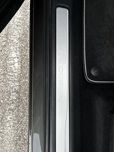 Volvo XC60 (8 фото из 10)