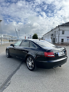 Audi A6 C6 (3 фото из 15)