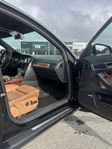 Audi A6 C6 (7 фото из 15)
