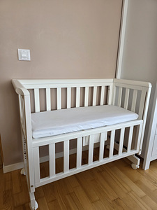 Прикроватная кроватка Troll Bedside Crib Sun (+ матрас и 2 простыни на резинке) (2 фото из 4)