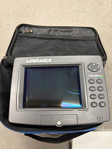 Картплоттер-эхолот Lowrance LCX-27C (Полный комплект) (6 фото из 7)