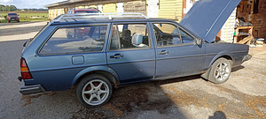 Volkswagen Passat 1983 (5 фото из 8)
