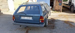 Volkswagen Passat 1983 (6 фото из 8)