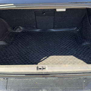 Subaru Legacy (5 фото из 10)