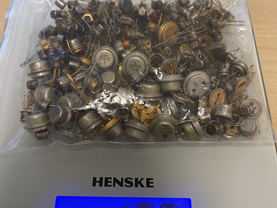 NSVL kullatud elektroonika komponendid