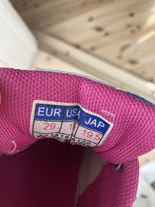 Uued laste New Balance tossud s 29 (2 foto / 6)