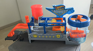Hot Wheels (2 фото из 7)