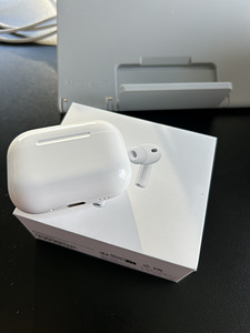 AirPods Pro 3 (3 фото из 4)