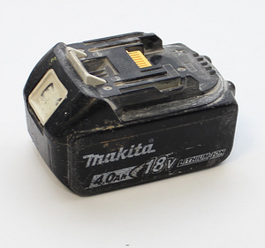 Makita 4,0 Ah (2 foto / 2)