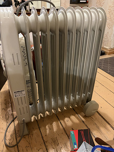 Õliradiaator Scarlett sc -1162 2500W (11 sektsiooni) (2 foto / 3)