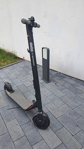 Электросамокат Segway Ninebot (3 фото из 5)
